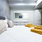 Fairmont Seafront Venice By Ca-sa Check *
